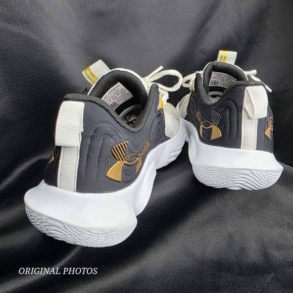 Under Armour Flow FUTR X 2 Basketball Shoes White Black 3024978-100 Sz 10M/W11.5 main image 6
